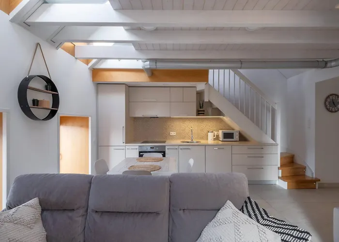 King Mindaugas Daire Kaunas