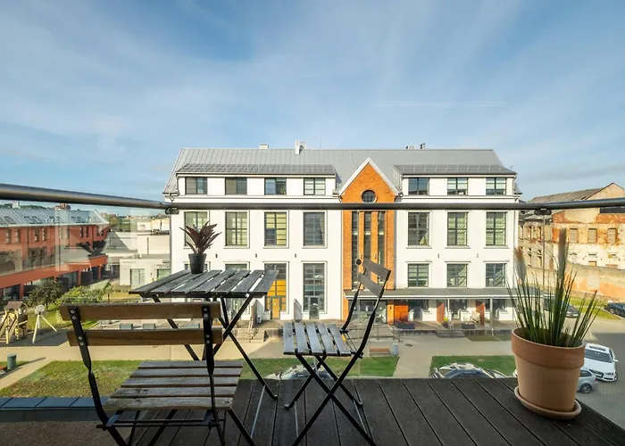 明道加斯国王公寓 *