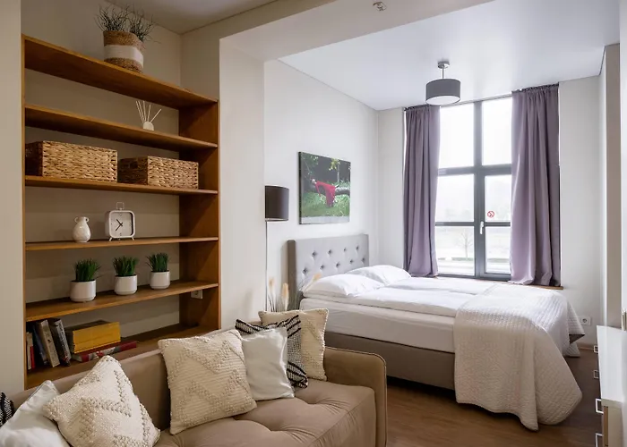 明道加斯国王公寓 *